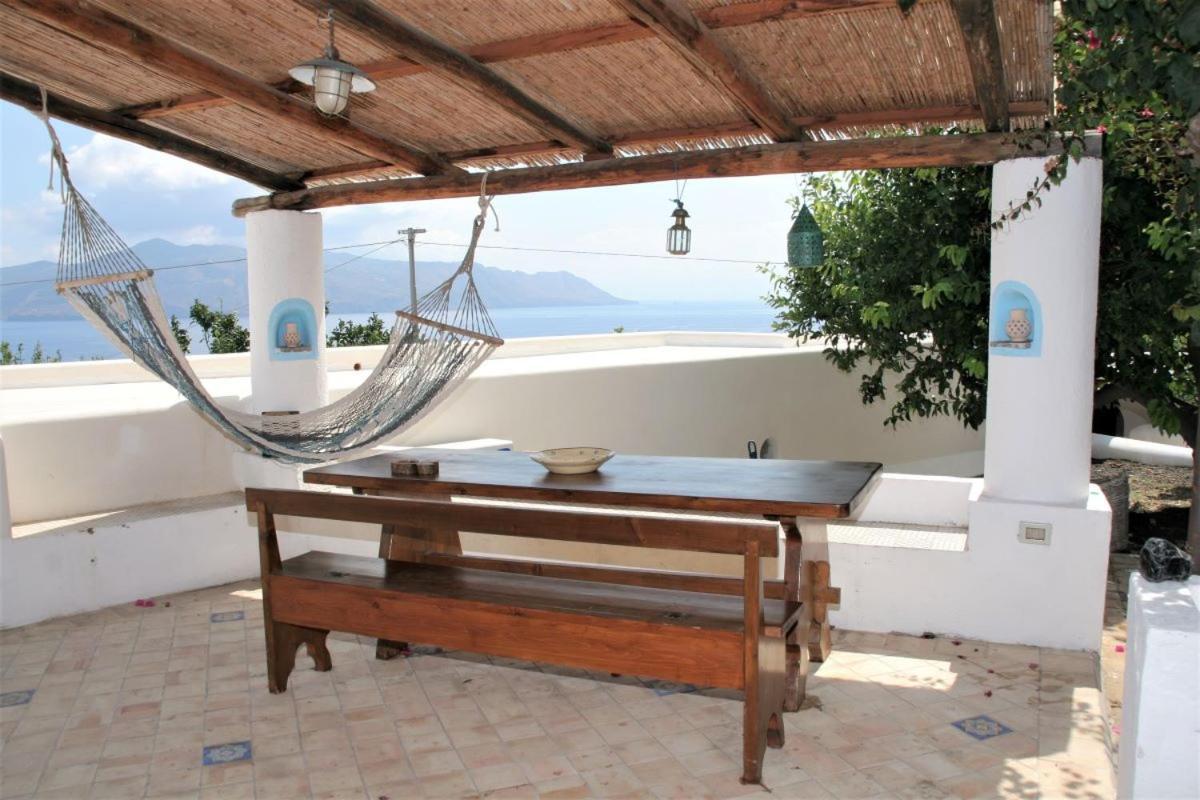 Case Al Mare - Terrazzi Panoramici E Ampio Giardino Santa Marina Salina Kültér fotó