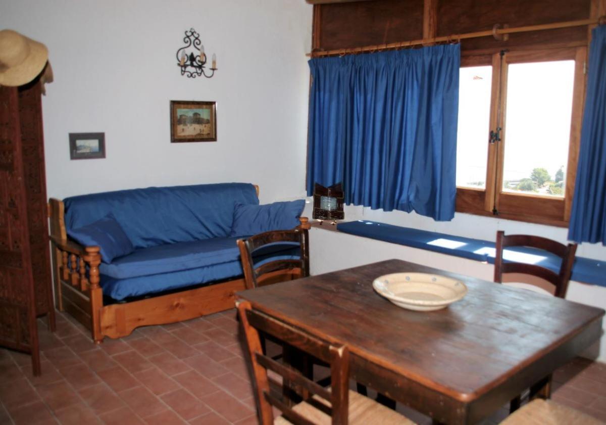 Case Al Mare - Terrazzi Panoramici E Ampio Giardino Santa Marina Salina Kültér fotó
