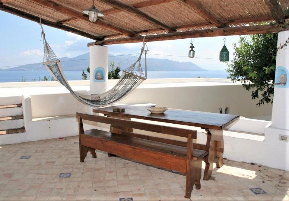 Case Al Mare - Terrazzi Panoramici E Ampio Giardino Santa Marina Salina Kültér fotó