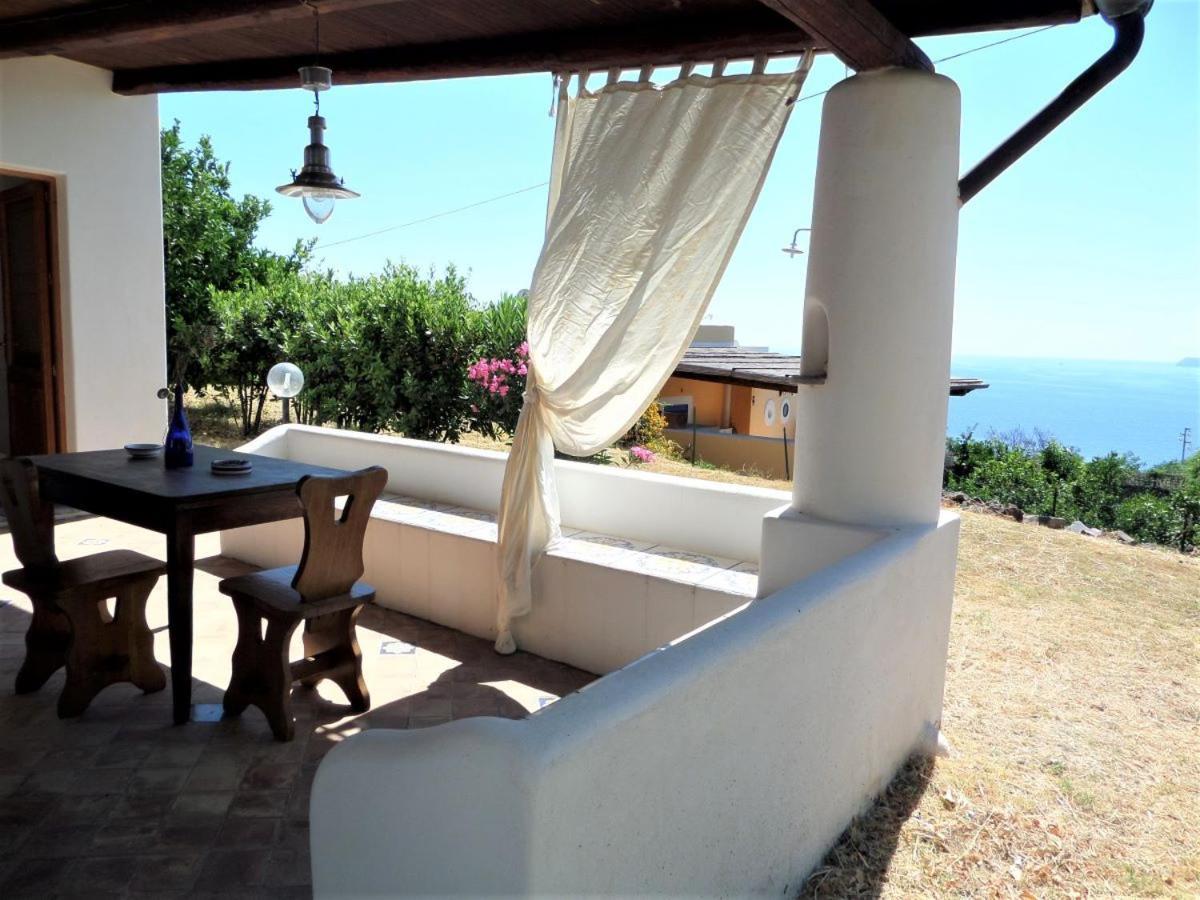 Case Al Mare - Terrazzi Panoramici E Ampio Giardino Santa Marina Salina Kültér fotó